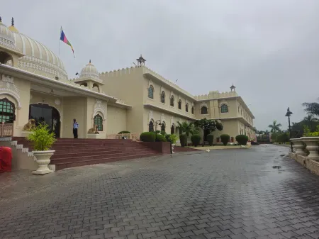 HOTEL RAJ MAHAL THE PALACE