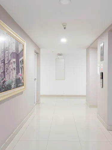 รูปภาพของเออร์เบิน อีเลแกนซ์ ไนท์สบริดจ์ บีทีเอส แบริ่ง