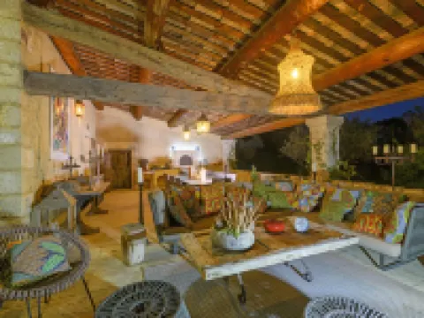 Mas Cicada Hotels in Paradou