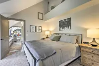 Hot Tub + Ski Shuttle Access: Keystone Condo! - Parkplatz