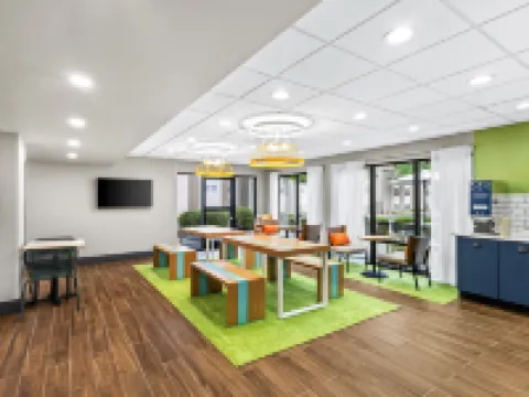 Spark by Hilton Alpharetta Roswell Hotels in Alpharetta