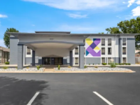 Spark by Hilton Alpharetta Roswell Hotels in Alpharetta