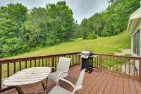 Ski in and Out! Black Mountain Resort Townhome - WiFi