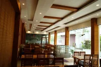 The Patio Thekkady - 2-Star