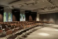 Hagastrand, Autograph Collection