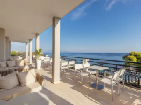 Alexandra Beach Resort & Spa Hotels in Planos