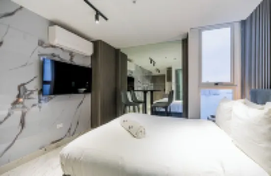 The Sands by Wynwood House