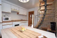 Gemutliches Ferienhaus Mit Pool in Blankenburg Hotels in Blankenburg