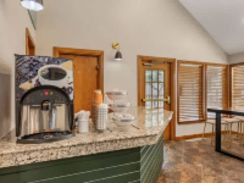 斯普林菲爾德南部梅恩斯泰套房酒店 - 戰場路 斯普林菲爾德酒店