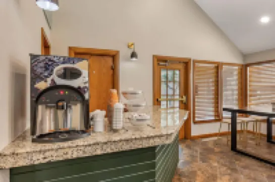 MainStay Suites Springfield South - Battlefield Rd