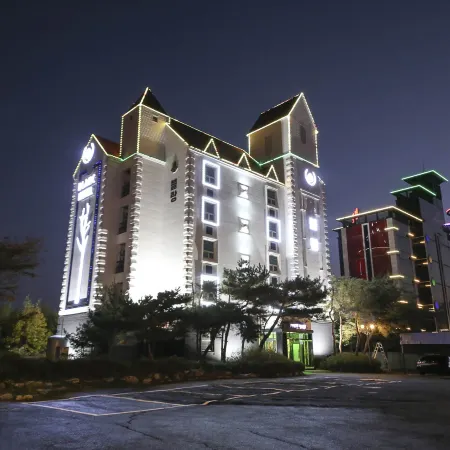 Dangjin Blanc Hotel