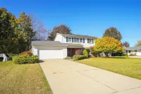 Jackson Home w/ Fire Pit: Near Parks & Downtown! - 2 étoiles