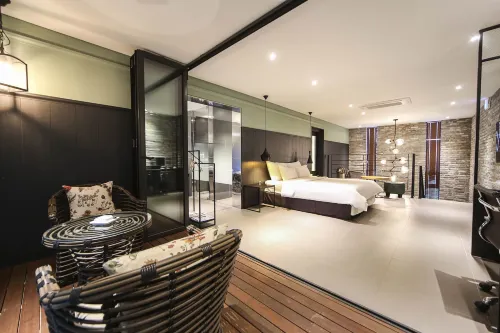Gongju Myeongjak Motel - Motels