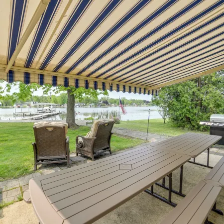 Waterfront Jackson Vacation Rental on Olcott Lake!