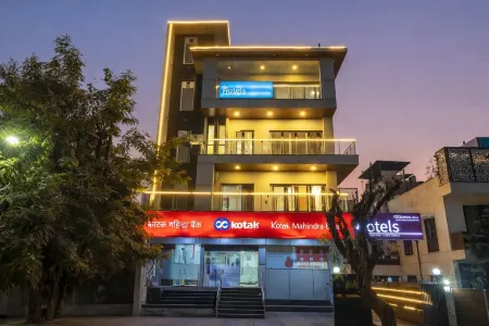 The Metro Stay by F9 Hotels