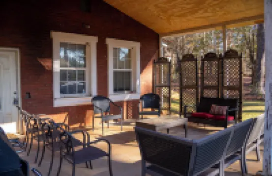 Charming 3 Bedrooms with Spacious Living and Convenient Location to Shopping & Interstate
