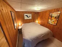 Waterfront Getaway on Beautiful Long Lake!