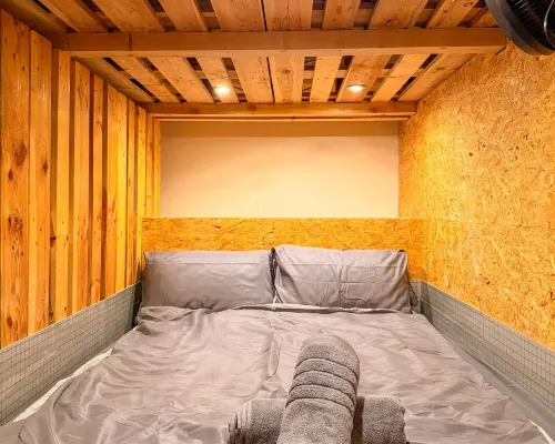 Urban Capsule Hoteles cerca de Centro coemrcial Elbepark de Dresde