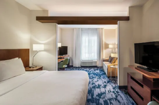 Fairfield Inn & Suites Akron Stow