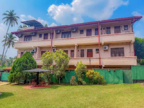 Airport Green View Resort Hotels in 