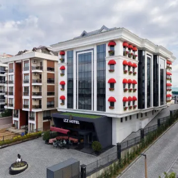 Izz Hotel Kosuyolu Hotels near Kadikoy