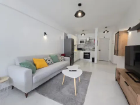 COZY AIRPORT APARTMENT