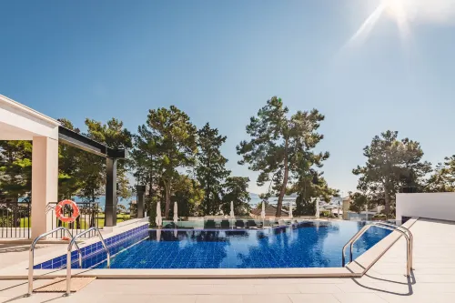 Crowne Plaza BUDVA by IHG