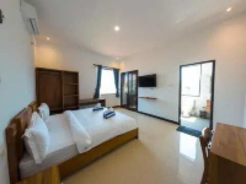 Mar Bella Beachfront