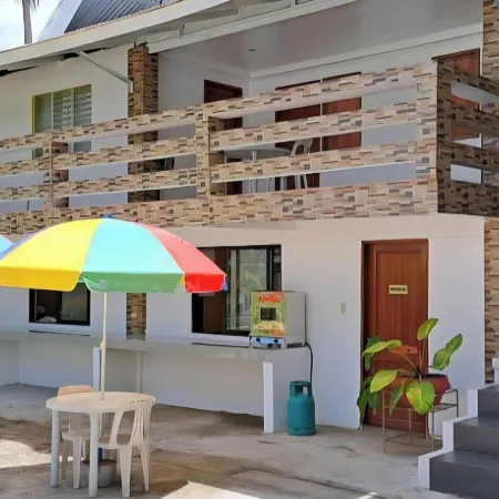 Chilly Beach Resort Palawan