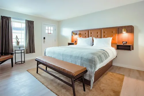 Salt Ranch Hotel