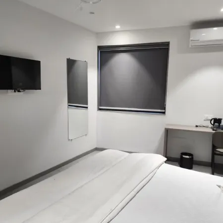 HOTEL SHREEDARSHAN