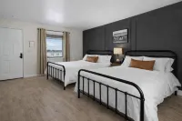 KC's Corner Motel