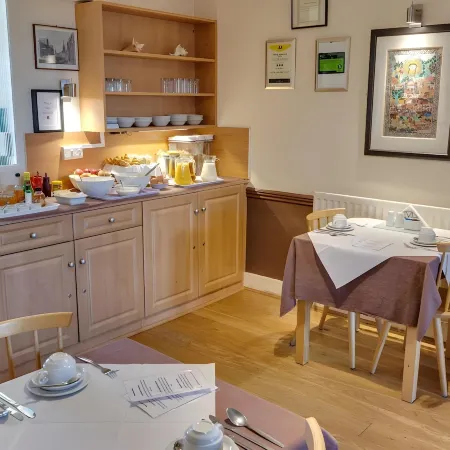 The Sportsview Guest House Отели в г. Оксфорд