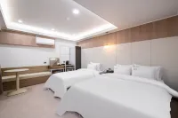 Jecheon Hotel Box - 2-نجوم