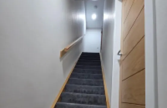 2 Bed House Sleeps 5 -Private Garden -Dogs Allowed Hotels in 