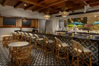 Inn of Naples, Tapestry Collection by Hilton - Quầy bar