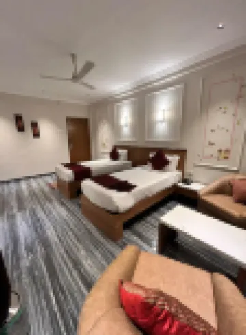 알바 프리미어 콜하푸르