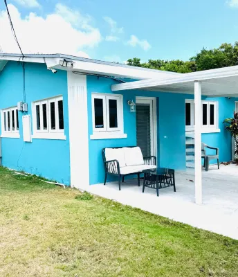 Dawson’s Hideaway - Apartments