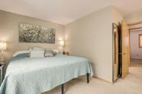 < 1 Mi to Peninsula State Park: Central Condo - 3-Star