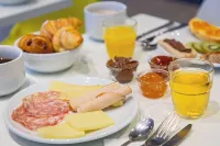 Ibis Budget Toulon Centre - breakfast