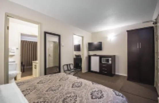 Courtyard Inn Vernon