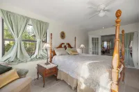 Private Retreat w/ Golf Views – Quiet & Peaceful