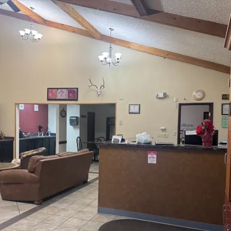 Lone Tree Inn