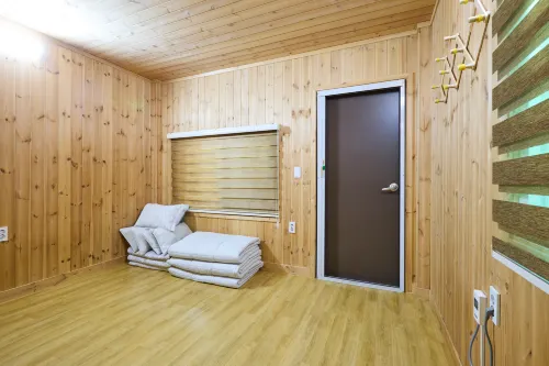 Yeongju Sobaeksan Biro Auto Park Camping & Pension - Homestays
