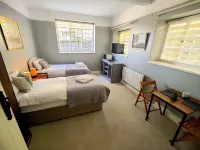 Bossington Bunkhouse Hotels in 