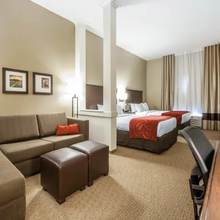 Comfort Suites Marietta-Parkersburg