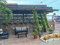 卡波布朗科碼頭公寓酒店 鄰近賽維斯海岬（Ponta do Seixas）的酒店