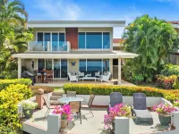 Bahia Pez Vela Resort Hotels in Coco