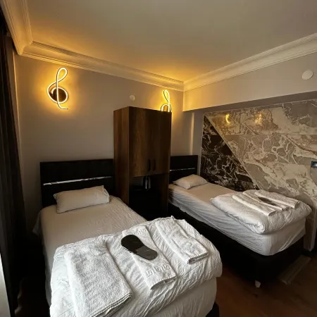 Sahlan Otel