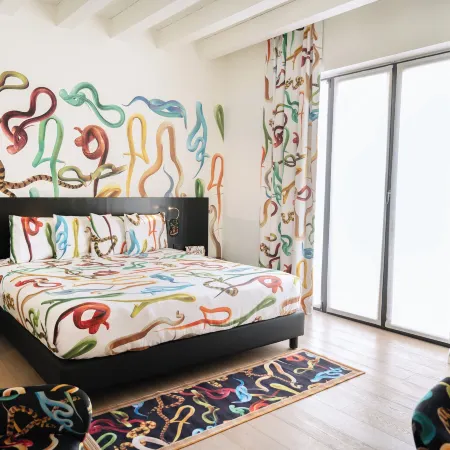 Savona 18 Suites Отели рядом с достопримечательностью «Улица Виа-Савона»